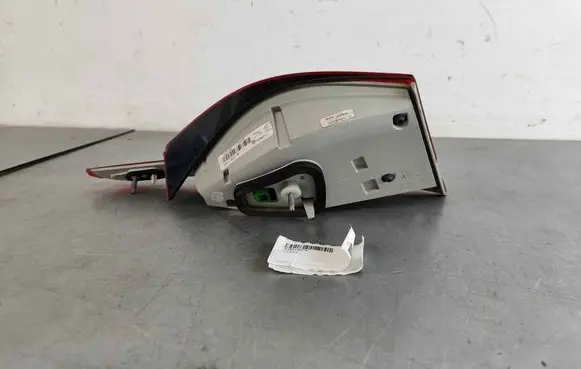 Jaguar XF X260 Tailgate rear/tail lights T2H18979 T2H6168