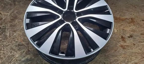 Mercedes-Benz CLA C118 X118 R17 alloy rim 