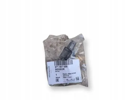 Porsche Panamera (971) Airbag deployment crash/impact sensor 971907656
