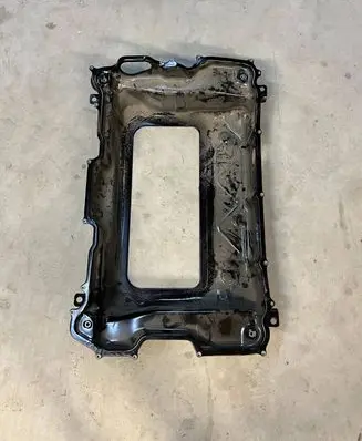 Fuel tank mounting bracket