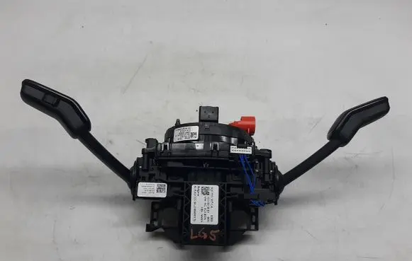 Volkswagen Golf VIII Headlight wiper switch 5Q193507GA