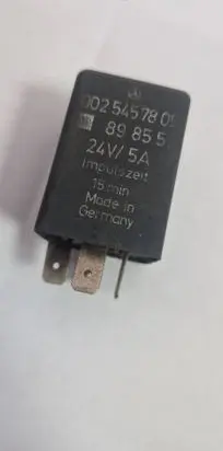 Mercedes-Benz Vario Other relay 0025457805 89855