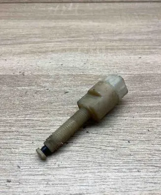 Audi A4 S4 B5 8D Brake pedal sensor switch 4A0945515A