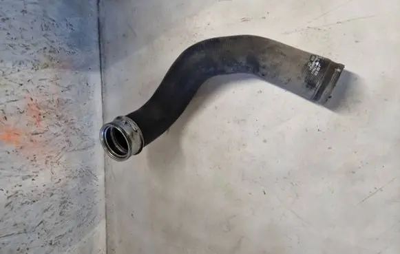 Mercedes-Benz ML W164 Intercooler hose/pipe A1645280282