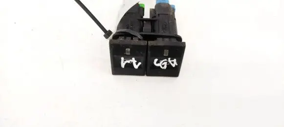 Windscreen/window heater switch