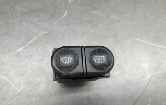 Ford Galaxy Windscreen/window heater switch