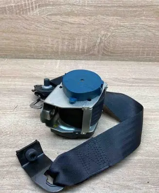 Alfa Romeo 159 Front seatbelt 1002316 1003957 BLU