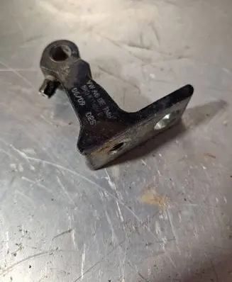 Audi A4 S4 B8 8K Rear door lower hinge 8K0831402B