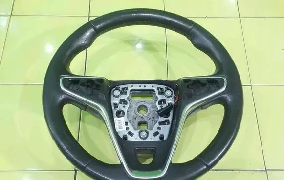 Opel Insignia A Steering wheel 624426500D UP139