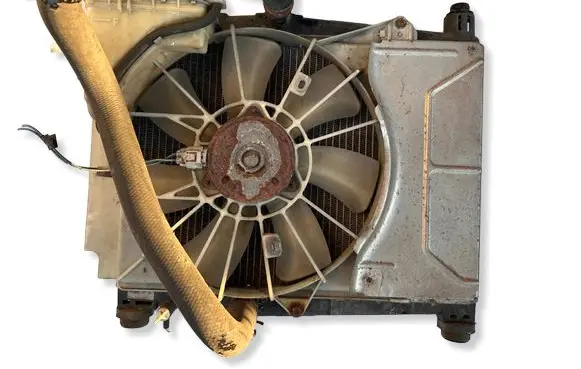 Toyota Yaris Coolant radiator 