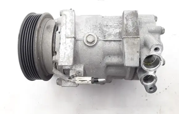 Dacia Duster Air conditioning (A/C) compressor (pump) 926006229