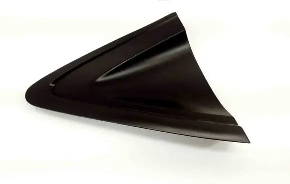 Rear fender molding trim