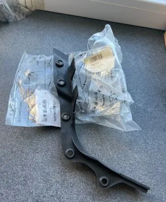Seat Exeo (3R) Front bumper splitter molding 3R0807514