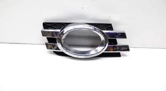 Mercedes-Benz GL X164 Front fog light trim/grill A1648851823