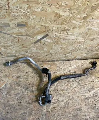 Audi A5 8T 8F Air conditioning (A/C) pipe/hose 8K2260712B