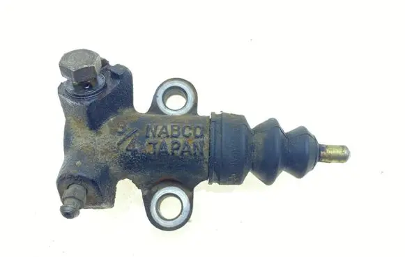 Subaru Legacy Clutch slave cylinder 30620AA111