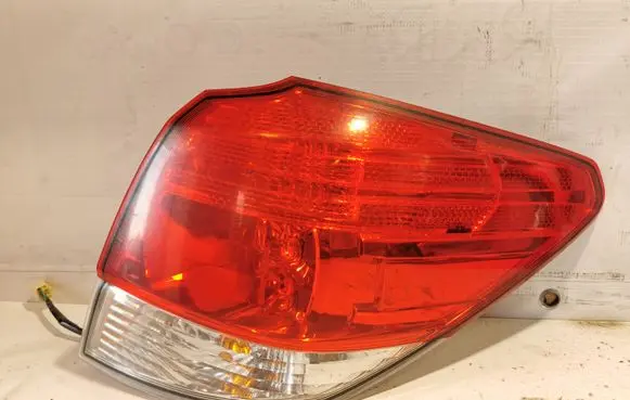 Subaru Legacy Rear/tail lights 22020067