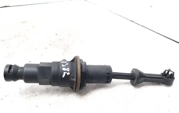 Renault Espace - Grand espace IV Clutch master cylinder 8200039836H