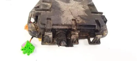 Volkswagen Golf IV Fuse box cover 1J0941377B