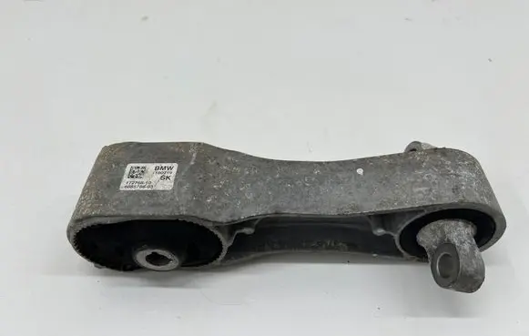 Mini Clubman F54 Gearbox mount 6885786