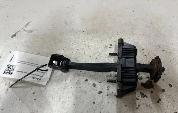 Volvo V50 Front door check strap stopper 8X23F23552AC C8Q9A