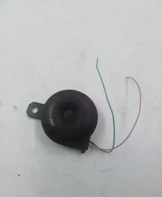 Toyota RAV 4 (XA50) Horn signal 8651020280 401111