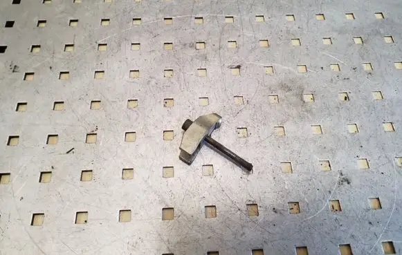 Honda CR-V Fuel Injector clamp holder
