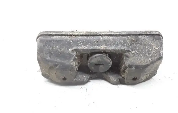 Mercedes-Benz C W204 Jacking socket point 