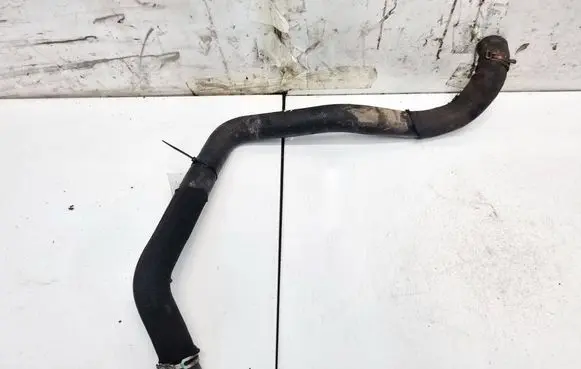 Mercedes-Benz B W245 Engine coolant pipe/hose