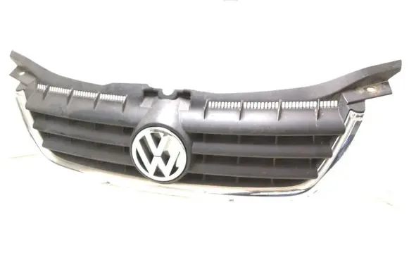 Front bumper upper radiator grill