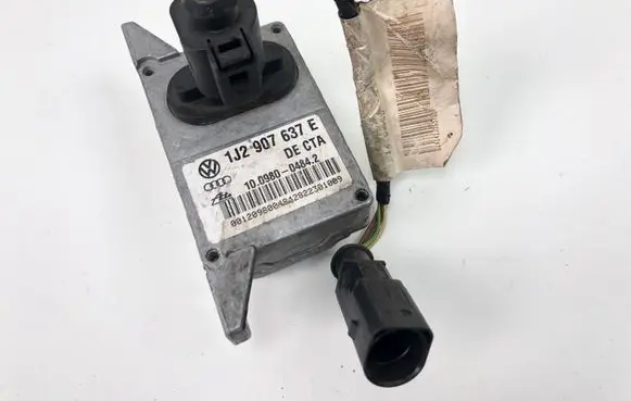 Volkswagen Golf IV ESP acceleration yaw rate sensor 1J2907637E 1J0907655A 10098004842