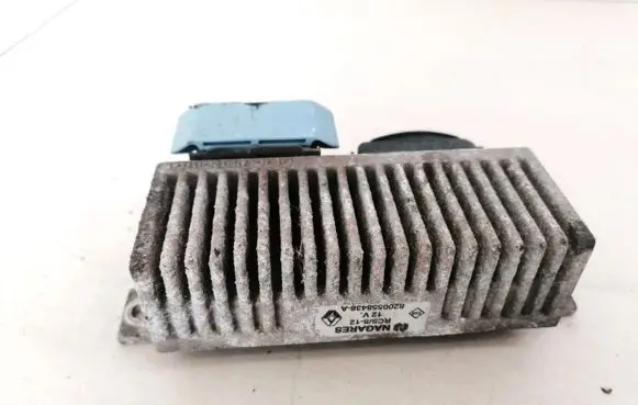 Glow plug pre-heat relay