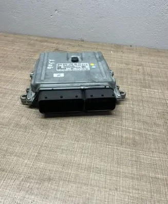 Mercedes-Benz E W211 Engine control unit/module A6421504677 0281013992