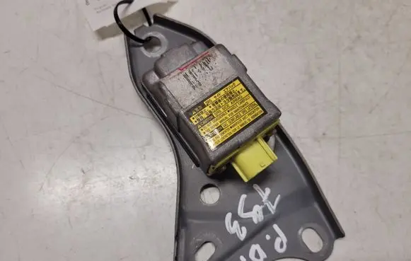 Toyota Avensis Verso Airbag deployment crash/impact sensor