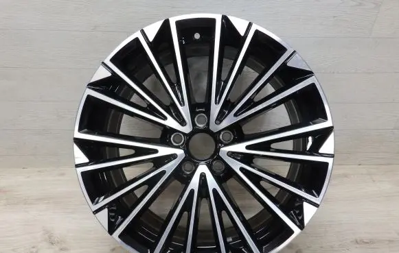 R19 alloy rim