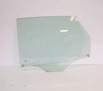 Audi Q3 8U Rear door window glass E643R00048