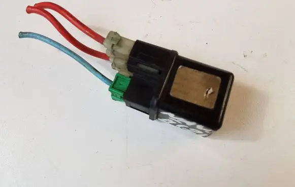 Nissan Navara D40 Other relay 2523080A0A