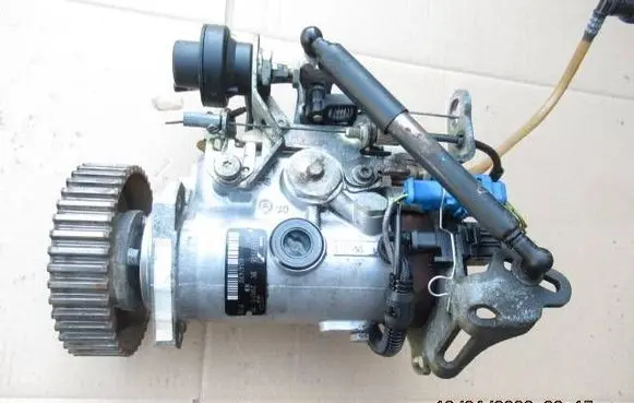 Peugeot 206 Fuel injection high pressure pump B350B 413474JSE DWLP11
