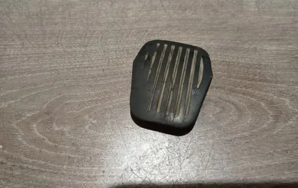 Volvo V50 Clutch pedal 
