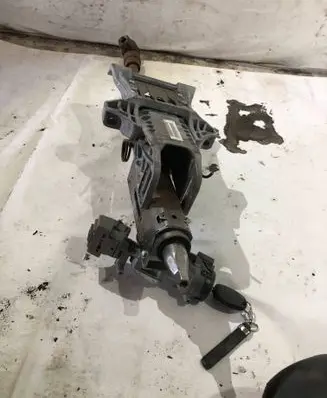 Ford Focus Ignition lock 3M513F880AD