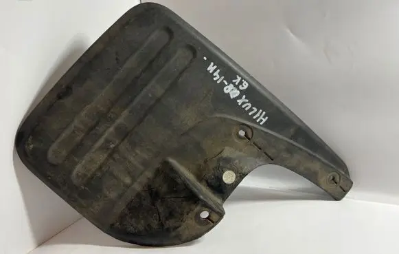 Toyota Hilux (AN10, AN20, AN30) Rear mudguard 766220K040