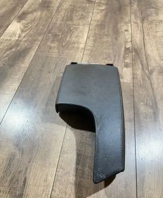 Opel Insignia A Armrest 