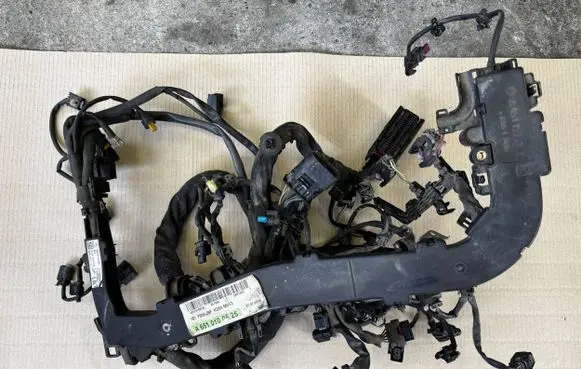 Mercedes-Benz Sprinter W906 Engine installation wiring loom A6510100525 A65101503100 3651831