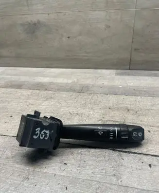 Volvo XC90 Wiper control stalk 30768101 05W29D