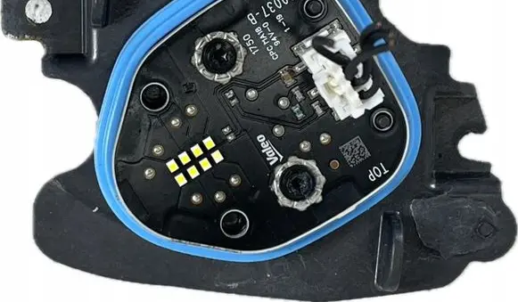 Tesla Model 3 LED ballast control module B109037-B