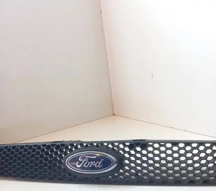 Ford Escort Front grill 95AB8200BC