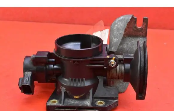 Peugeot 107 Throttle body valve 8945252011