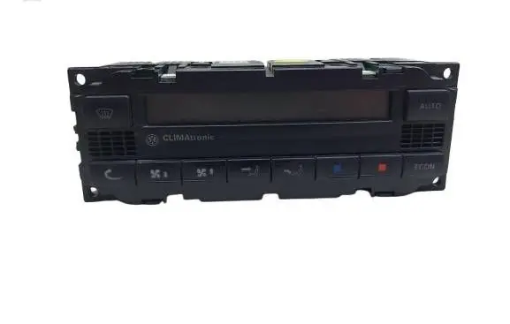 Volkswagen PASSAT B5.5 Climate control unit 3B1907044H