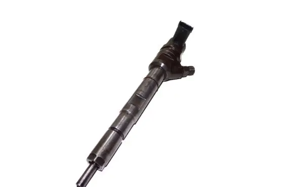 KIA Sorento Fuel injector 338004A500 0445110275