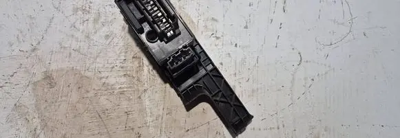 Volkswagen PASSAT B5 Light switch 04051305 22854 3A1941531F